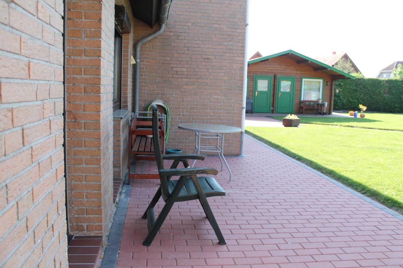 Ferienwohnungen Haus Sommerwind, 45075 Jemgum Exterior photo